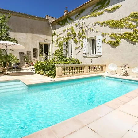 La Fontaine By Villa